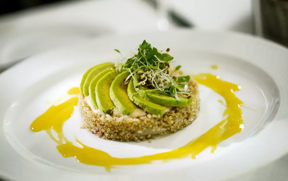 Paul Gauguin Cruises MS Paul Gauguin L'Etoile Dishes 1 ©Paul Gauguin Cruises.jpg